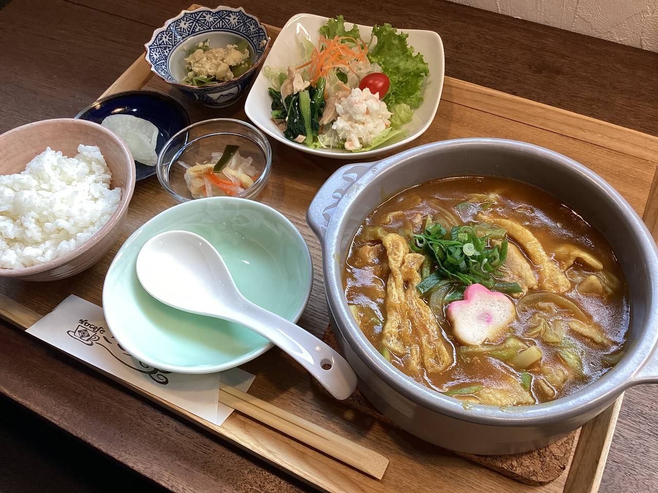 吉祥カレー「アレンジメニュー」スタンプラリーにカレーうどんが登場！